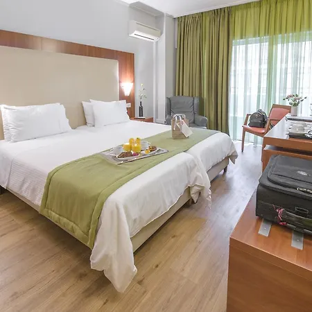 Polis Grand 4* Athens